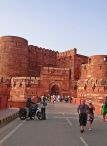 4N/5D Guided Tour in Delhi, Agra and Jaipur