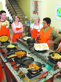 Authentic Cooking Class & Taj Mahal Tour from Delhi