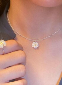 Make Your Own Pearl Jewelry
