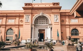 National Museum and Egyptian Museum Private Tour