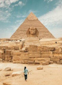 Tour to Giza Pyramids & Sphinx