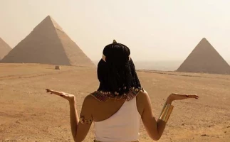 Tour to Pyramids & The Egyptian Museum and Old Cairo