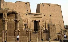 Visit The Edfu and Kom Ombo Temples From Luxor