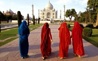 Private Day Trip from Delhi to Agra and the Taj Mahal by Car
