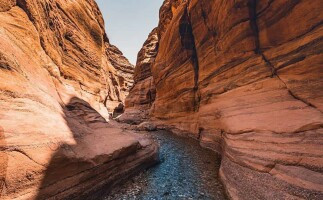 Hiking in Wadi Numeira