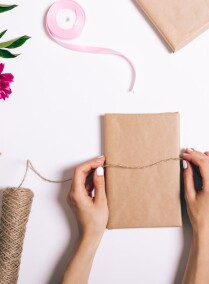 Gift Wrapping Workshop