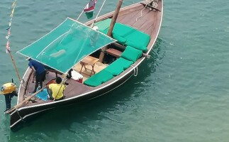 Sunset cruise on a traditional Dhow