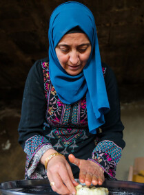 Jordanian Cooking Experience and Hiking Adventure in Ajloun