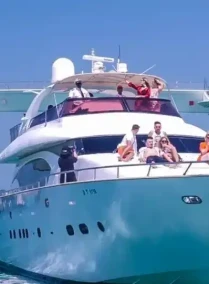 Dubai Marina Two-hour Yacht Tour with Dining