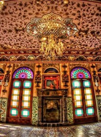 Golestan Palace and Ancient Streets