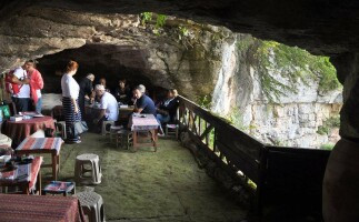 Hidirnebi & Cal Cave Tour